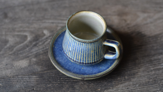 【岐阜】ストライプコーヒーカップブルー1(しずく窯)