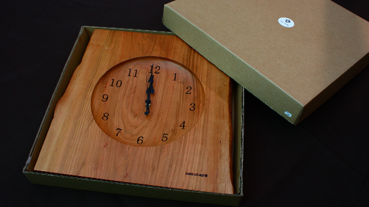 壁掛け時計(耳付き:大)